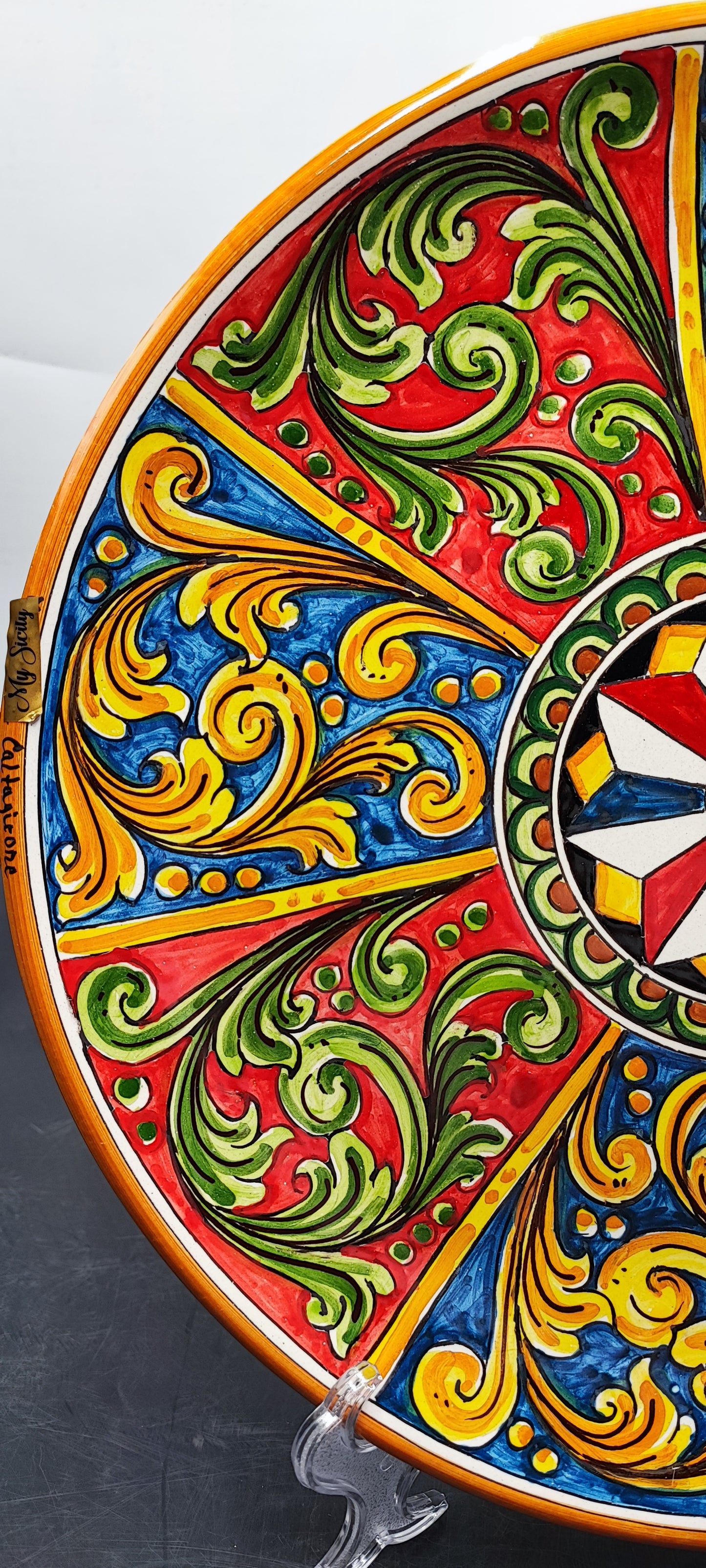 Artisanal plates
