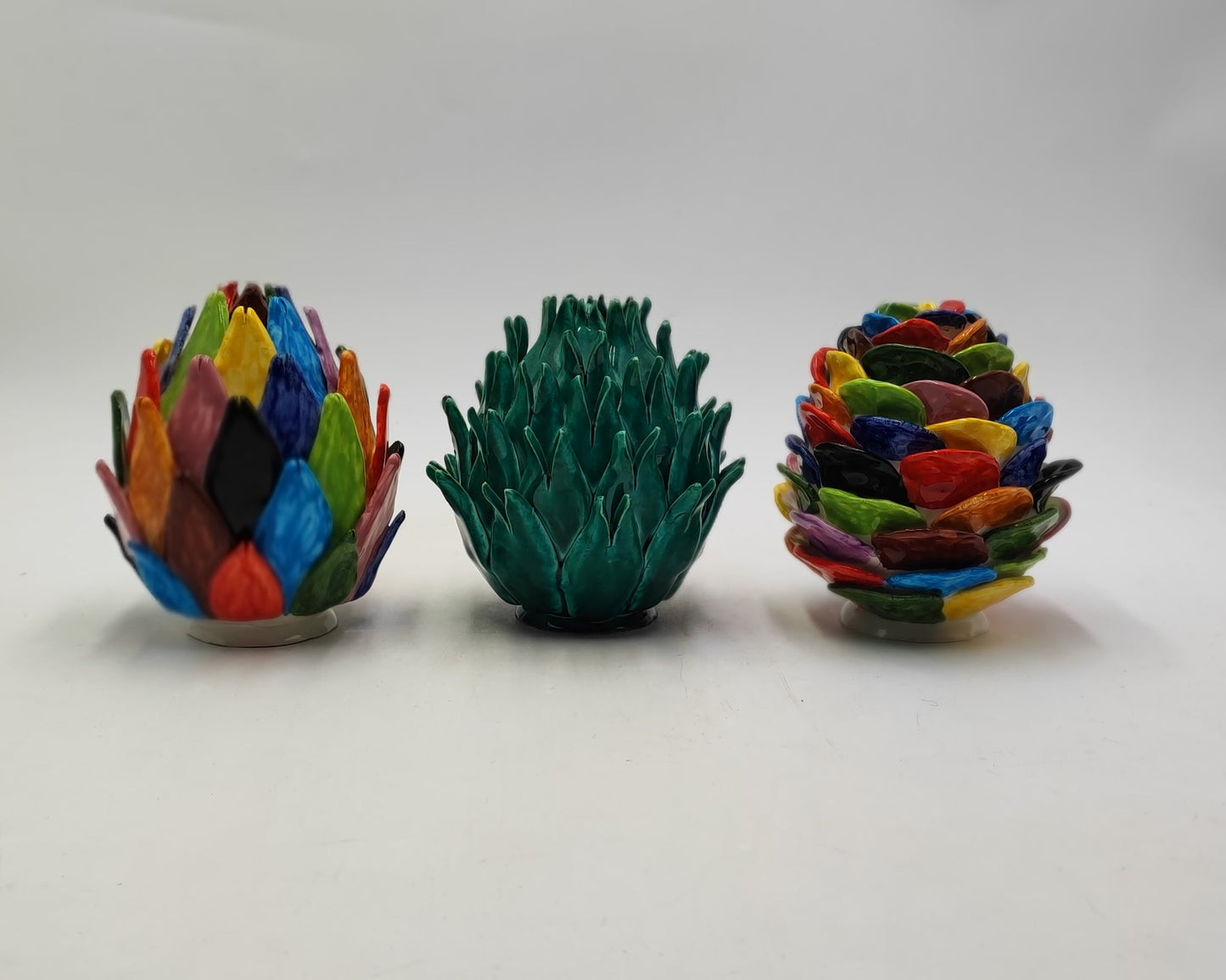 Italian Ceramic Artichoke Pine