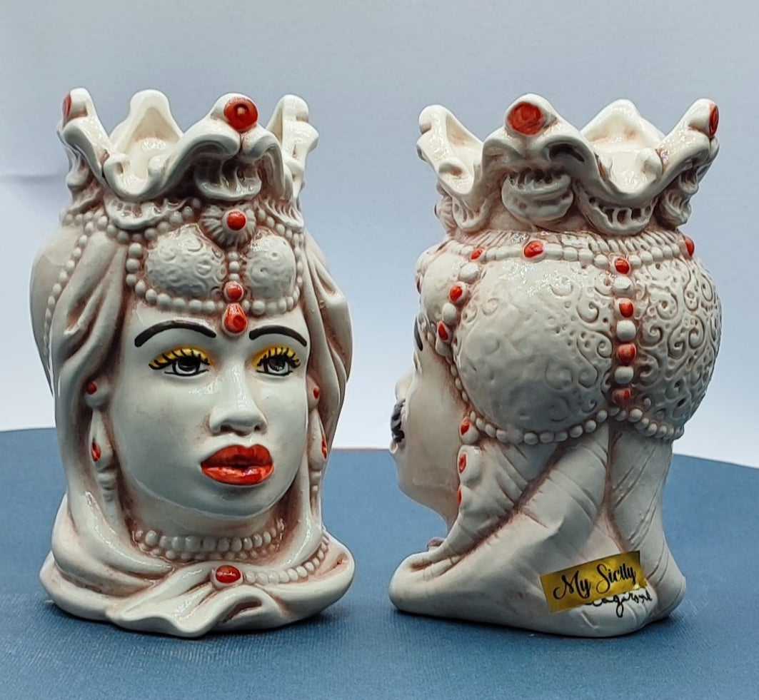 Ceramic figurines