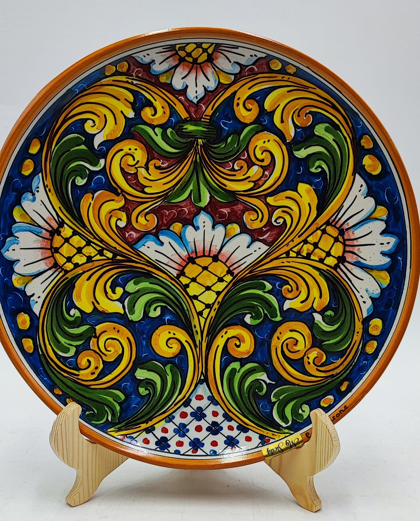 Decorative ceramics