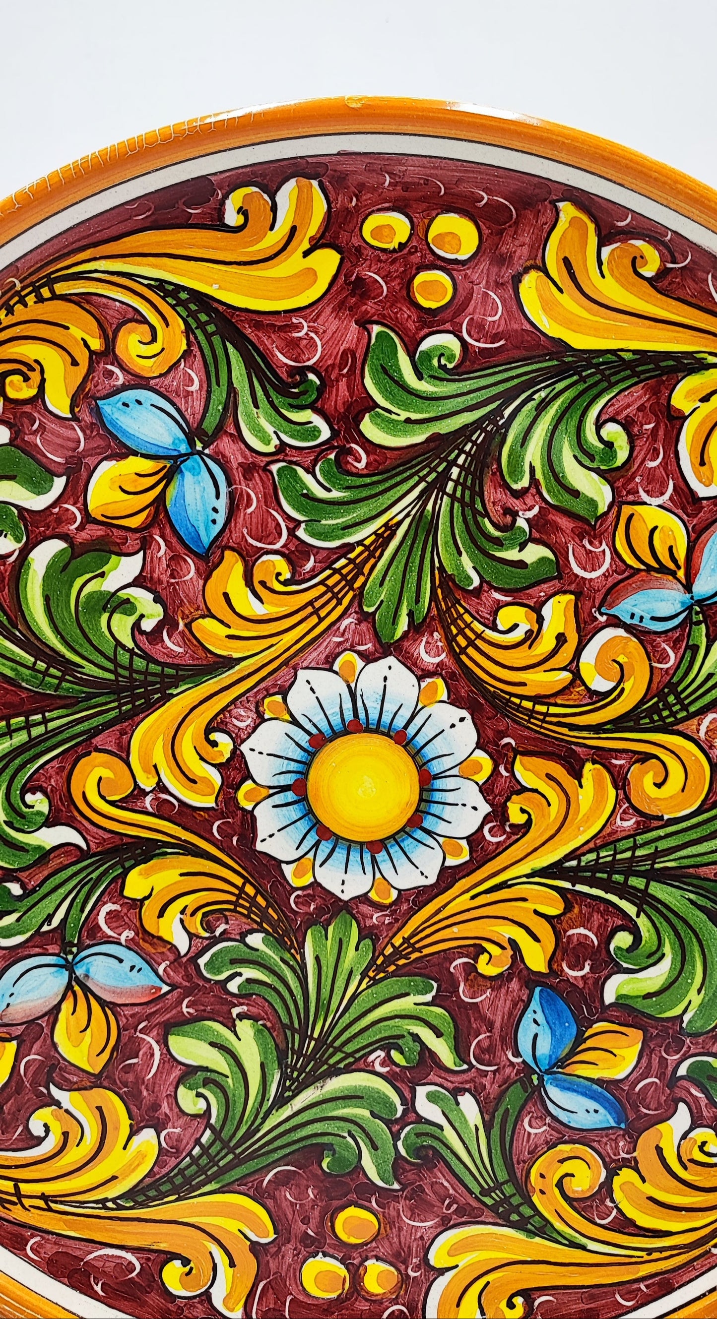 Elegant Caltagirone Ceramic Plates - Sicilian Art for a Unique Table Setting