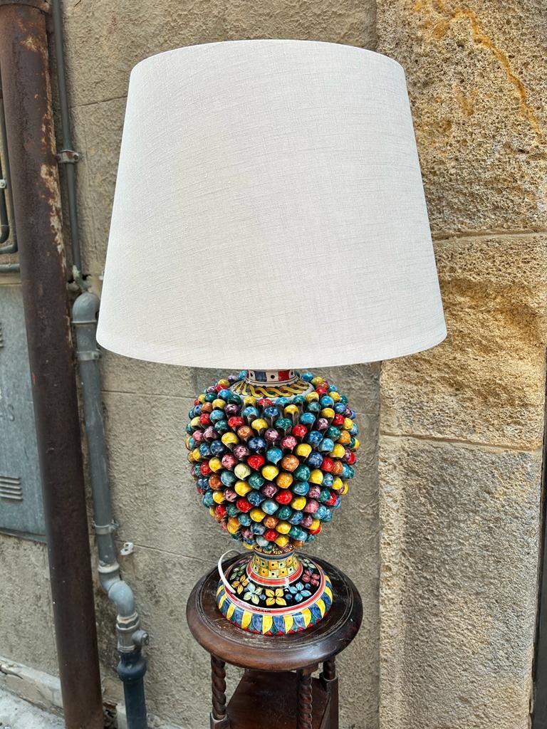Lampada in ceramica siciliana fatta a mano