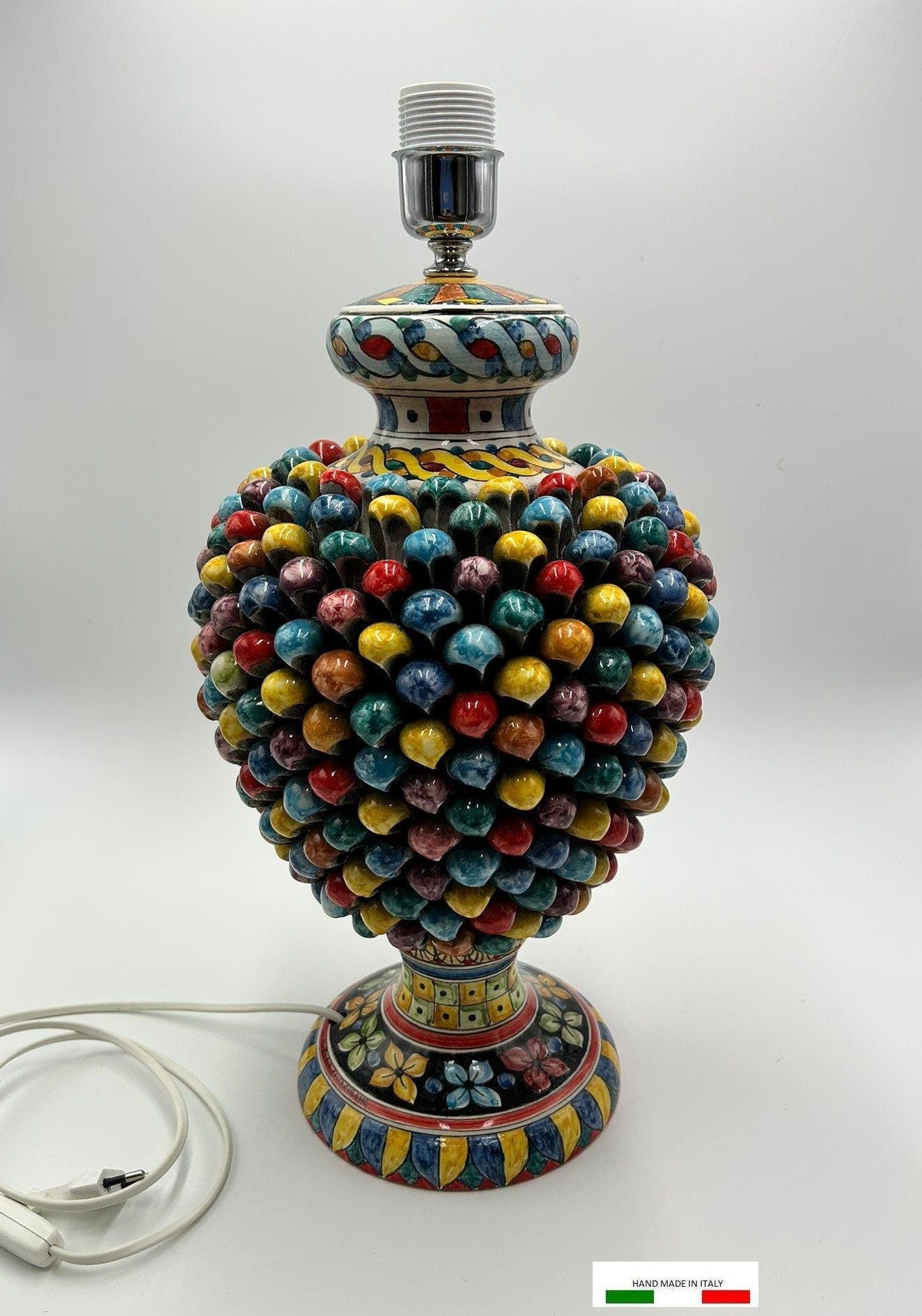 Lampada in ceramica siciliana fatta a mano