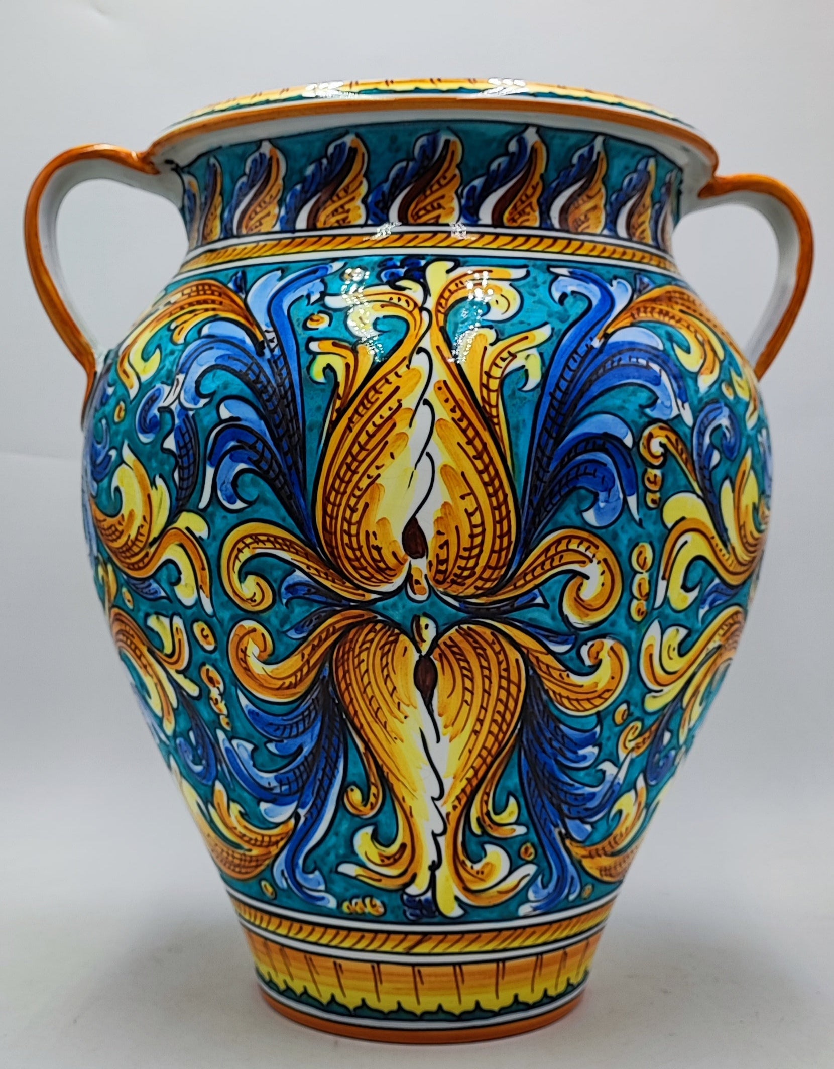 Decorative jar