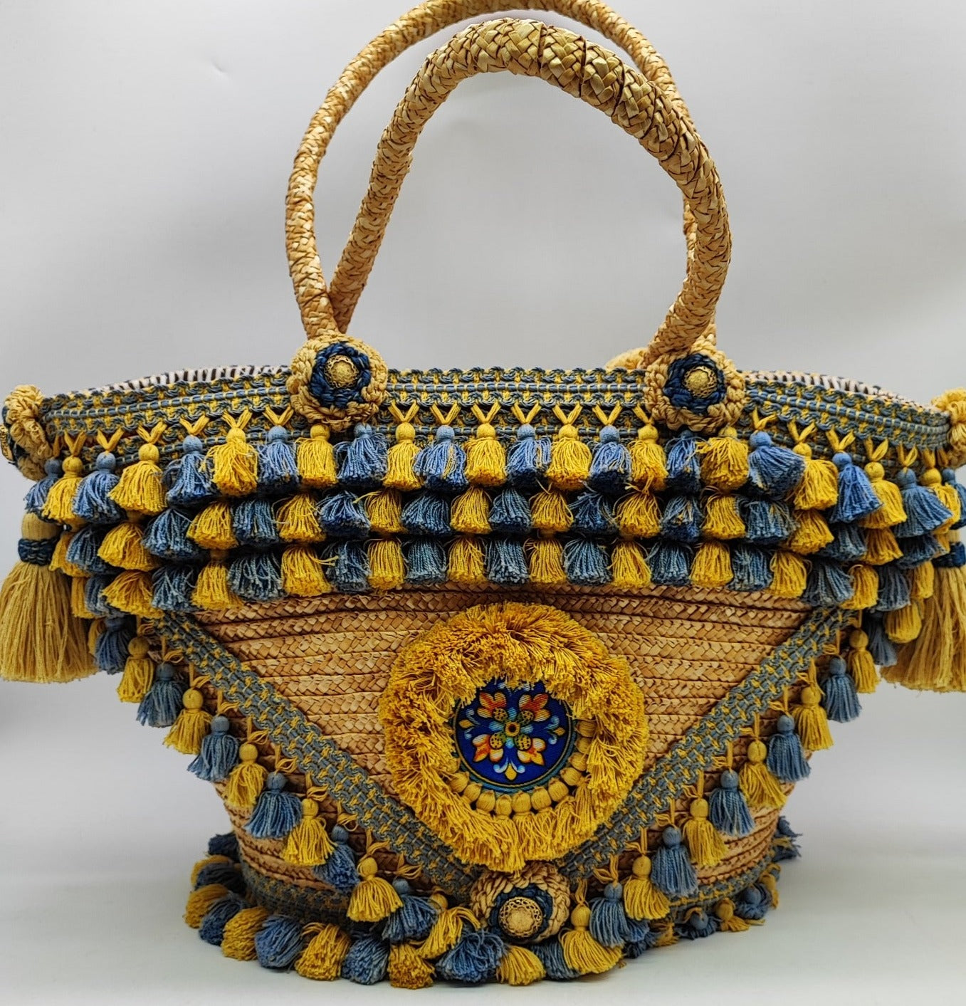 Coffa tipica della Ceramica di Caltagirone realizzata a mano 