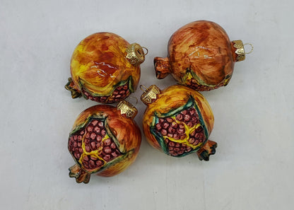Ceramica di Caltagirone Xmas Tree Fruit Balls – Handcrafted Sicilian Elegance
