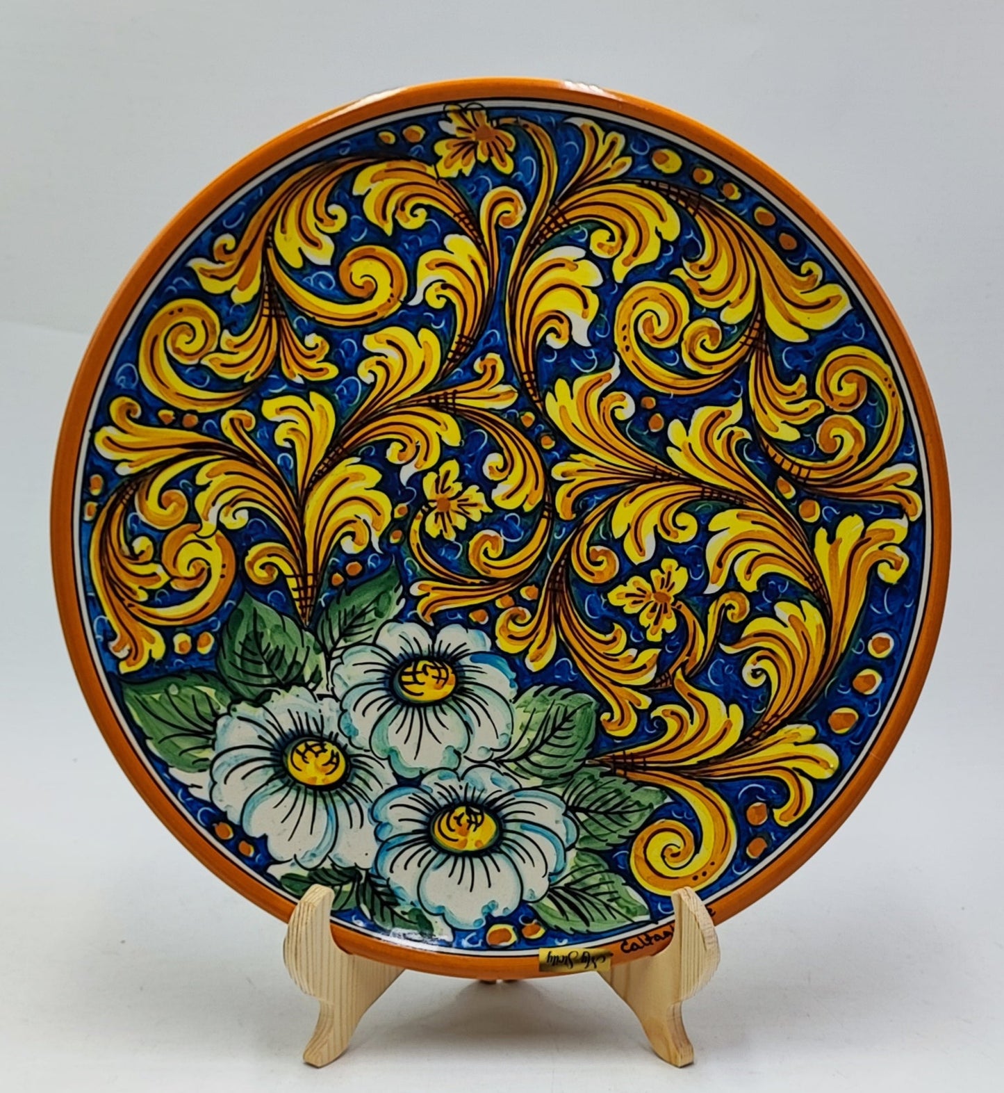 Elegant Caltagirone Ceramic Plates - Sicilian Art for a Unique Table Setting
