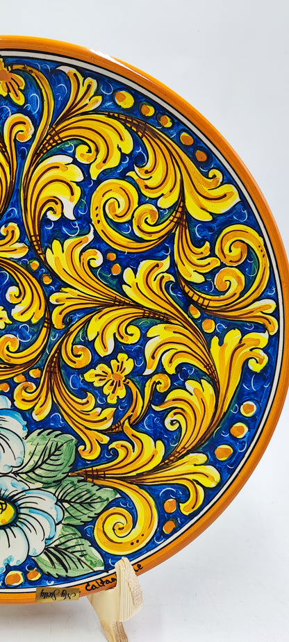 Elegant Caltagirone Ceramic Plates - Sicilian Art for a Unique Table Setting