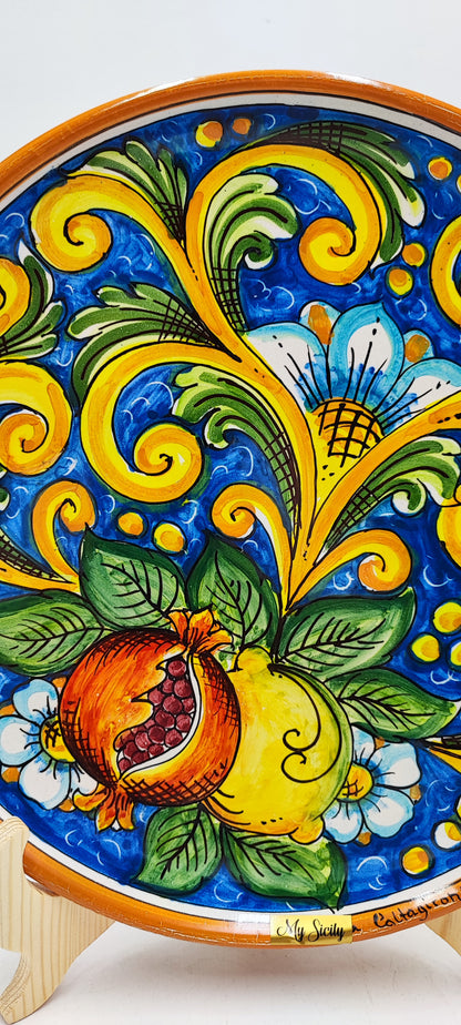 Elegant Caltagirone Ceramic Plates - Sicilian Art for a Unique Table Setting