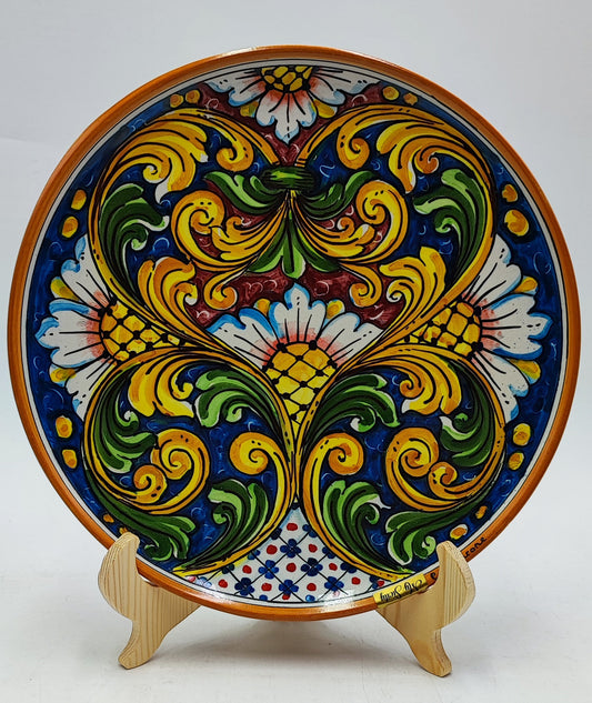 Elegant Caltagirone Ceramic Plates - Sicilian Art for a Unique Table Setting