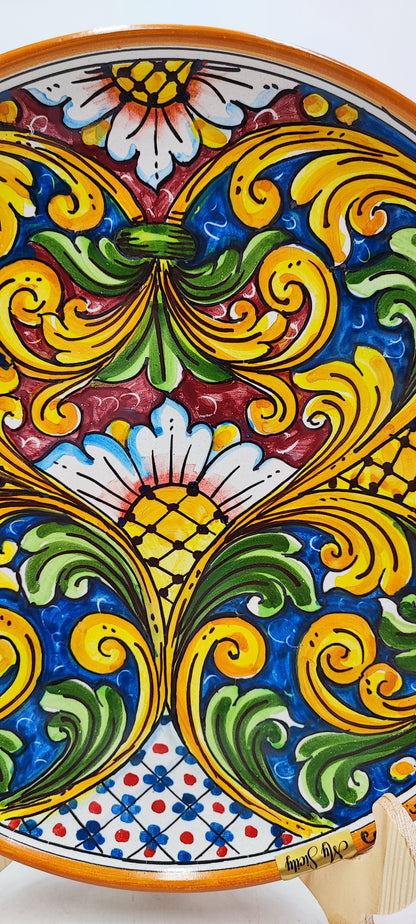 Elegant Caltagirone Ceramic Plates - Sicilian Art for a Unique Table Setting