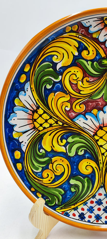 Elegant Caltagirone Ceramic Plates - Sicilian Art for a Unique Table Setting
