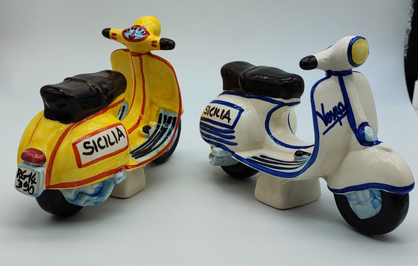 Scooter figurine